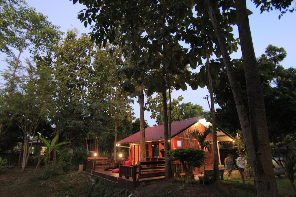 Willa Baan Suan Auy Kham Mae Sai Zewnętrze zdjęcie